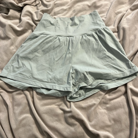 HALARA High Rise Shorts - Picture 2 of 3